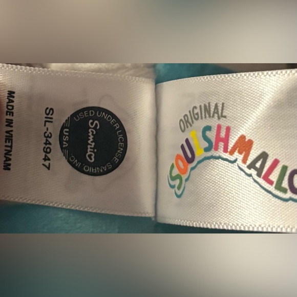 Squishmallow Cinnamoroll Food Truck Donut Plush 8” Sanrio - Picture 3 of 5